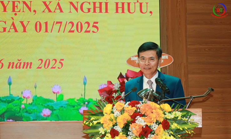 Huyện Quốc Oai tổ chức hội nghị gặp mặt, chia tay các đồng chí lãnh đạo nghỉ công tác theo chế độ- Ảnh 8.