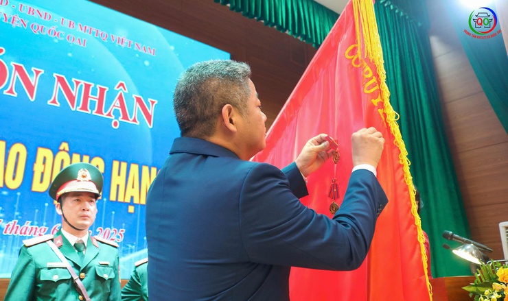 Huyện Quốc Oai vinh dự đón nhận Huân chương lao động hạng Nhì: dấu ấn tự hào, lời tri ân sâu sắc trước thời khắc chuyển mình lịch sử kết thúc cấp Huyện để chuyển sang mô hình 2 cấp- Ảnh 2.
