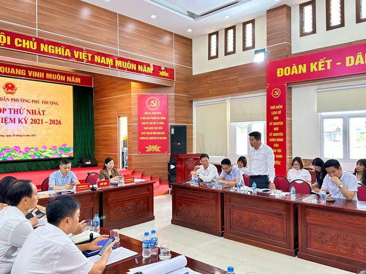 Phường Phú Thượng vận hành thử nghiệm mô hình chính quyền địa phương cấp phường mới- Ảnh 4.