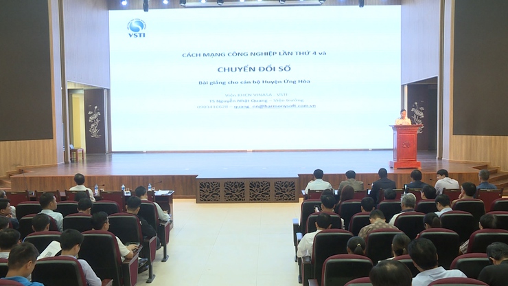 Cải cách hành chính huyện Ứng Hòa – Đổi mới mạnh mẽ, vững bước vào kỷ nguyên mới- Ảnh 1.