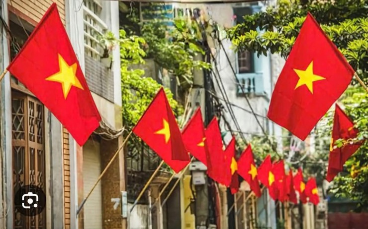BÀI TUYÊN TRUYỀN VẬN ĐỘNG NHÂN DÂN TREO CỜ TỔ QUỐC, TRANG TRÍ KHÁNH TIẾT CHÀO MỪNG NGÀY THÀNH LẬP XÃ THIÊN LỘC- Ảnh 1.