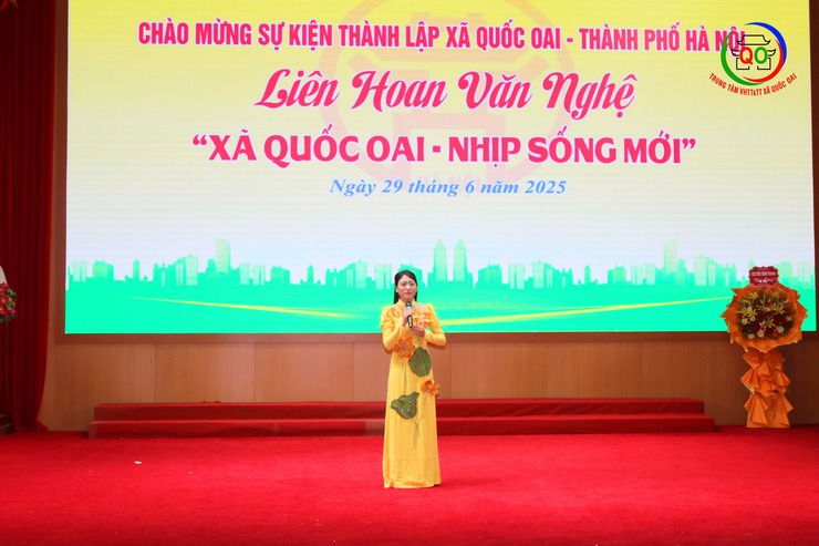 Liên hoan văn nghệ “XÃ QUỐC OAI – NHỊP SỐNG MỚI”: Giai điệu gắn kết, thăng hoa cảm xúc- Ảnh 8.