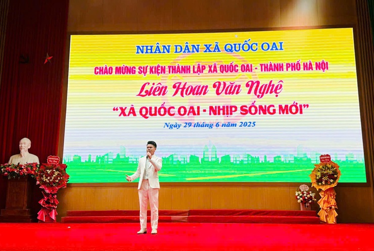 Liên hoan văn nghệ “XÃ QUỐC OAI – NHỊP SỐNG MỚI”: Giai điệu gắn kết, thăng hoa cảm xúc- Ảnh 12.