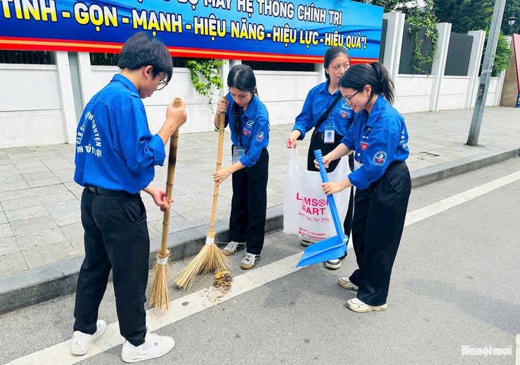 Phường Đống Đa (mới) hoàn thành công tác chỉnh trang đường phố, trụ sở- Ảnh 5.