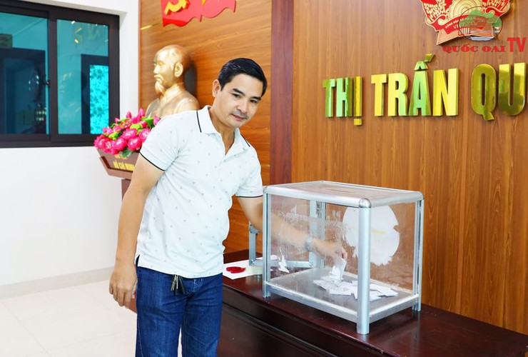 Người dân Thị trấn Quốc Oai phấn khởi bốc thăm vị trí đất dịch vụ, đất ở- Ảnh 3.