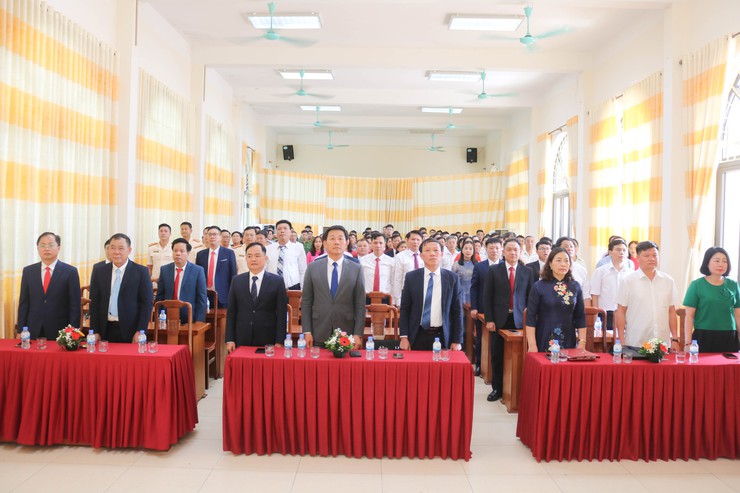 Công bố Quyết định về thành lập xã Hưng Đạo và tổ chức bộ máy nhân sự xã Hưng Đạo- Ảnh 1.