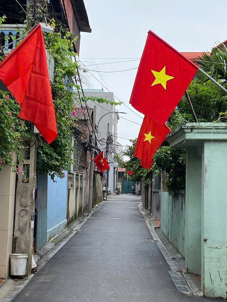 CÁN BỘ VÀ NHÂN DÂN TƯNG BỪNG, PHẤN KHỞI CHÀO MỪNG NGÀY THÀNH LẬP XÃ THƯ LÂM!- Ảnh 3.