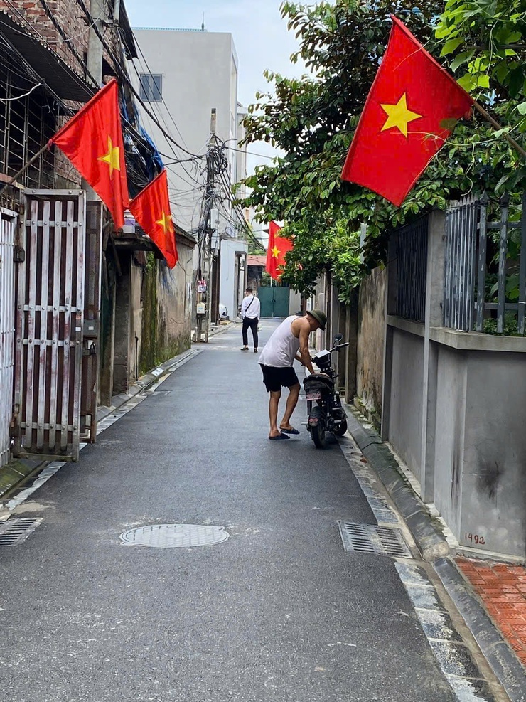 CÁN BỘ VÀ NHÂN DÂN TƯNG BỪNG, PHẤN KHỞI CHÀO MỪNG NGÀY THÀNH LẬP XÃ THƯ LÂM!- Ảnh 5.