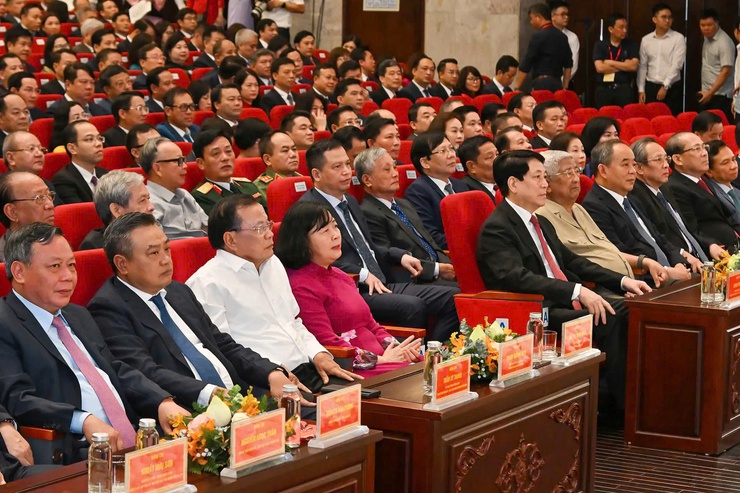 Phường Thanh Liệt mới dự trực tuyến Lễ Công bố sắp xếp đơn vị hành chính tại Hà Nội- Ảnh 2.