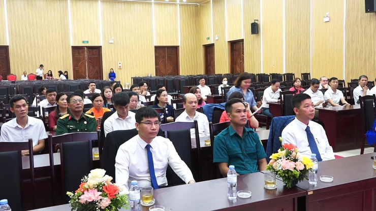 Xã Thanh Oai dự Lễ công bố sắp xếp đơn vị hành chính cấp xã- Ảnh 2.