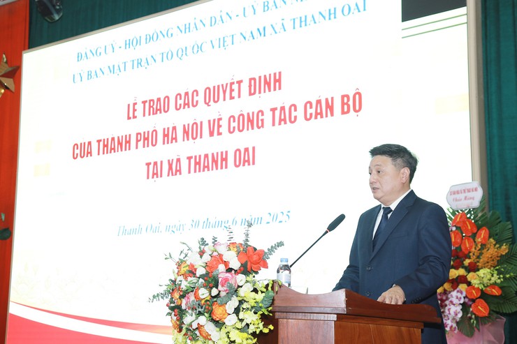 Đồng chí Bùi Hoàng Phan giữ chức Bí thư Đảng ủy, Chủ tịch HĐND xã Thanh Oai- Ảnh 10.