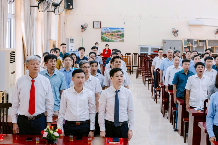 Chủ tịch nước Lương Cường dự lễ công bố sắp xếp đơn vị hành chính tại Hà Nội- Ảnh 4.