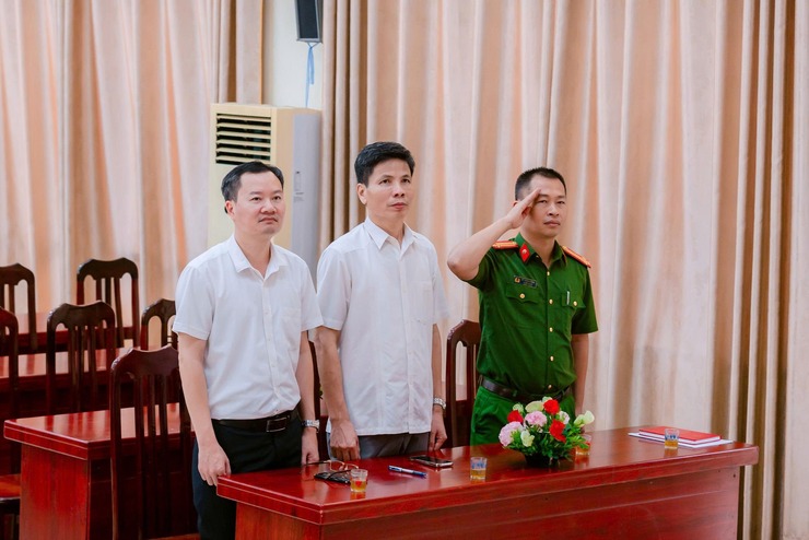 Chủ tịch nước Lương Cường dự lễ công bố sắp xếp đơn vị hành chính tại Hà Nội- Ảnh 6.