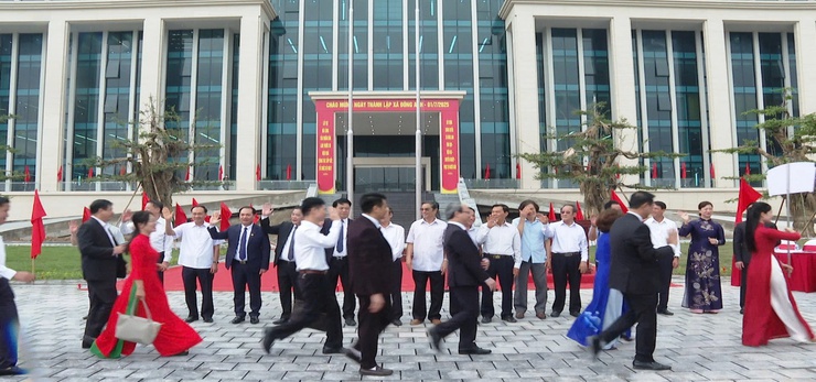 Lễ xuất quân về 5 xã mới đối với cán bộ, công chức, viên chức, người lao động cơ quan Huyện ủy, HĐND, UBND Huyện.- Ảnh 6.