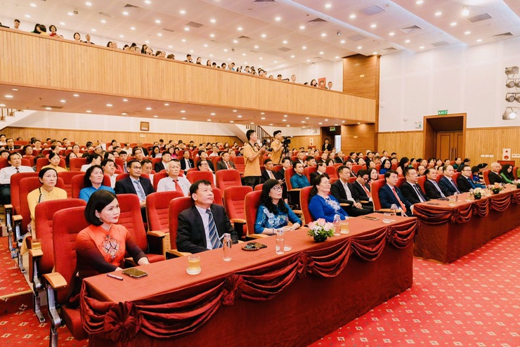 Hà Nội: Trao quyết định thành lập phường Việt Hưng mới- Ảnh 6.