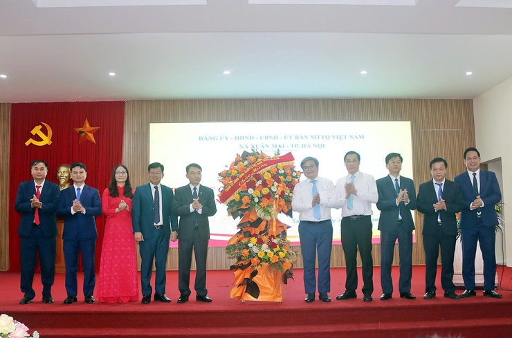 Xuân Mai tổ chức Hội nghị công bố các quyết định của Thành phố về công tác nhân sự- Ảnh 5.