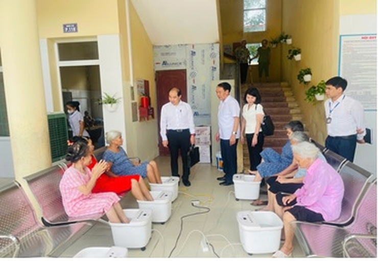 Lãnh đạo Sở Y tế Hà Nội thăm và làm việc tại Trung tâm Bảo trợ xã hội 2 Hà Nội- Ảnh 2.