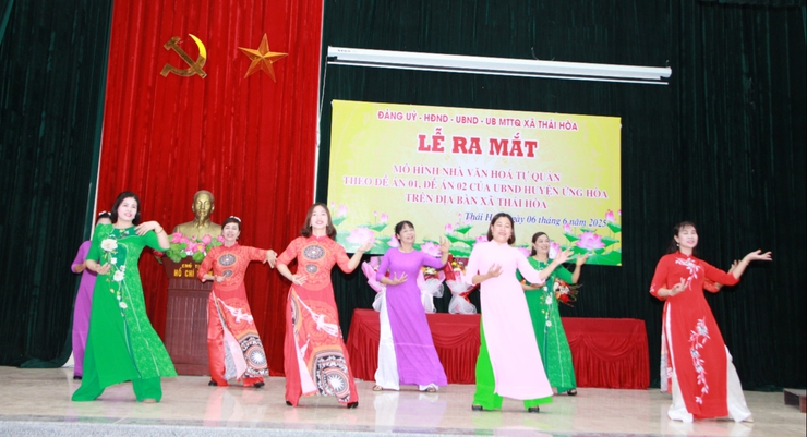 Thái Hòa ra mắt mô hình nhà văn hóa tự quản thực hiện Đề án 01, 02 của UBND huyện Ứng Hòa- Ảnh 7.