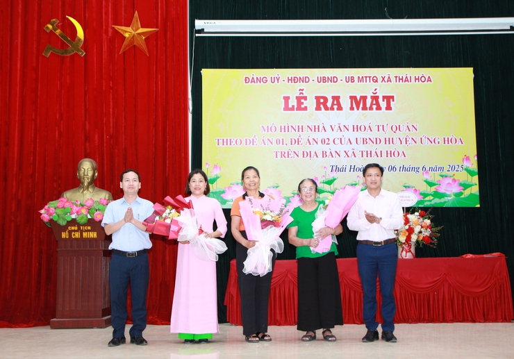 Thái Hòa ra mắt mô hình nhà văn hóa tự quản thực hiện Đề án 01, 02 của UBND huyện Ứng Hòa- Ảnh 5.