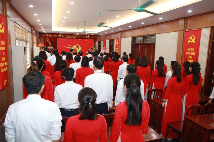 Đảng bộ Trung tâm Y tế huyện Ứng Hòa nhiệm kỳ 2025–2030:Chủ động – Sáng tạo – Vì sức khỏe cộng đồng- Ảnh 2.