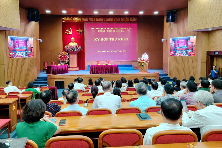 Khai mạc kỳ họp thứ nhất Hội đồng nhân dân phường Thanh Xuân khóa I, nhiệm kỳ 2021-2026- Ảnh 1.