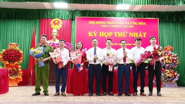 ỨNG HOÀ: TẬP TRUNG CAO ĐỘ, TỔ CHỨC THỰC HIỆN KHẨN TRƯƠNG, QUYẾT LIỆT, ĐỒNG BỘ, HIỆU QUẢ NGHỊ QUYẾT CỦA HĐND XÃ.- Ảnh 4.