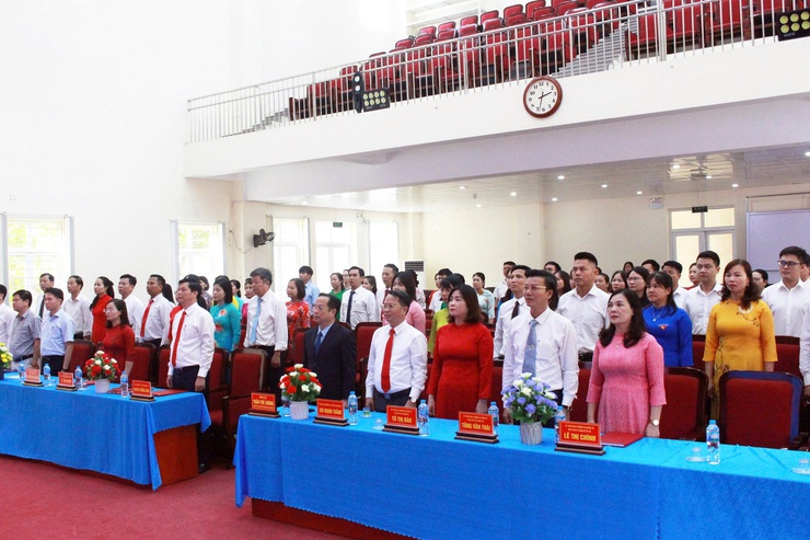 Lễ công bố các Quyết định của Thành Phố về công tác cán bộ tại xã Quảng Bị- Ảnh 1.