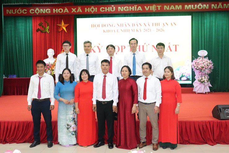 Kỳ họp thứ Nhất- HĐND xã Thuận An khóa I, nhiệm kỳ 2021–2026 thành công tốt đẹp- Ảnh 9.