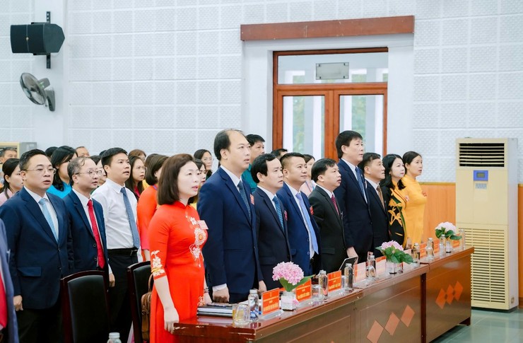 Hội đồng nhân dân lâm thời Phường Long Biên, nhiệm kỳ 2021-2026 tổ chức thành công kỳ họp thứ nhất- Ảnh 1.