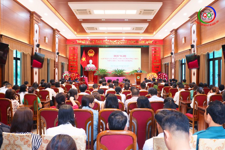 Xã Quốc Oai tổ chức Hội nghị gặp mặt cán bộ, công chức, viên chức, người lao động- Ảnh 2.