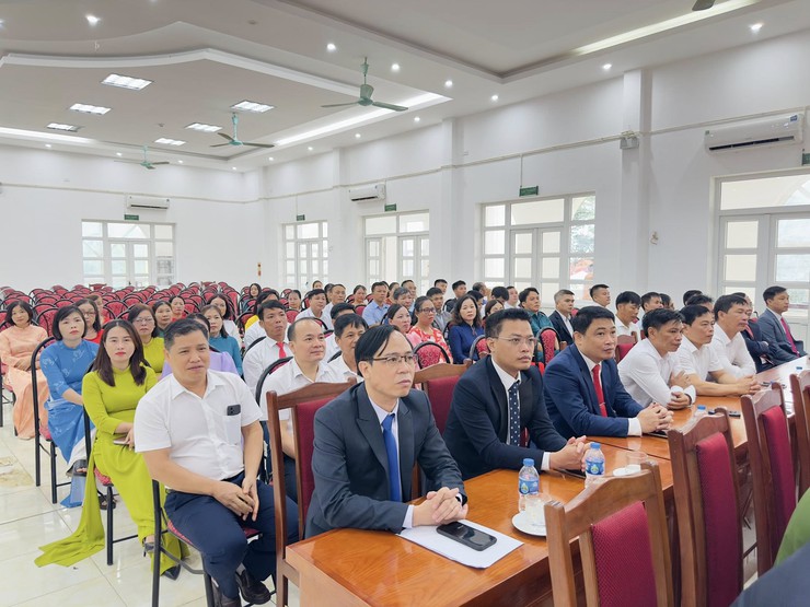 Thành phố Hà Nội công bố Quyết định thành lâp Đảng bộ  các xã, phường- Ảnh 1.