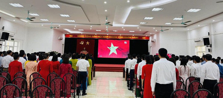 Thành phố Hà Nội công bố Quyết định thành lâp Đảng bộ  các xã, phường- Ảnh 2.
