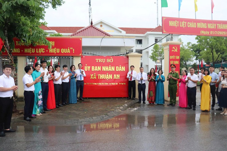 Kỳ họp thứ Nhất- HĐND xã Thuận An khóa I, nhiệm kỳ 2021–2026 thành công tốt đẹp- Ảnh 6.