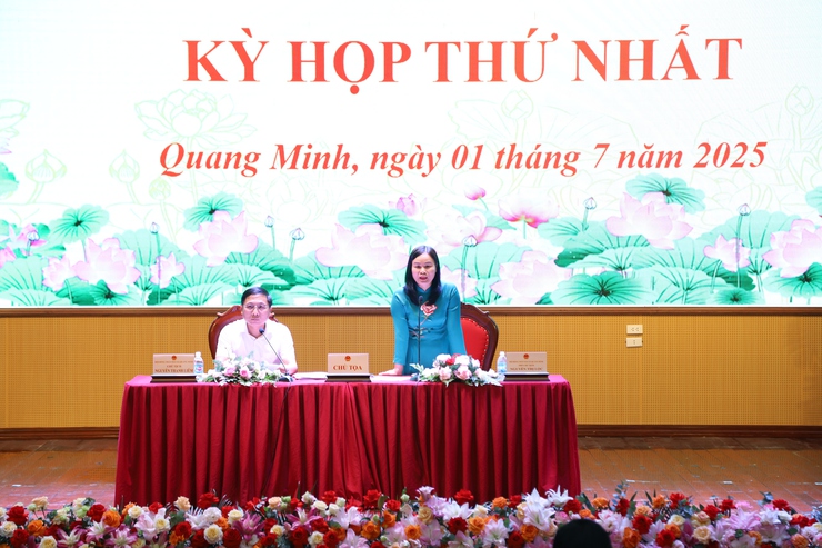 Kỳ họp thứ nhất HĐND xã Quang Minh nhiệm kỳ 2021-2026 thông qua nhiều nghị quyết quan trọng- Ảnh 4.