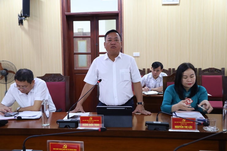 Hội nghị lần thứ nhất Ban Chấp hành Đảng bộ xã Quang Minh - Ảnh 3.