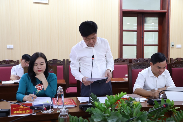 Hội nghị lần thứ nhất Ban Chấp hành Đảng bộ xã Quang Minh - Ảnh 4.