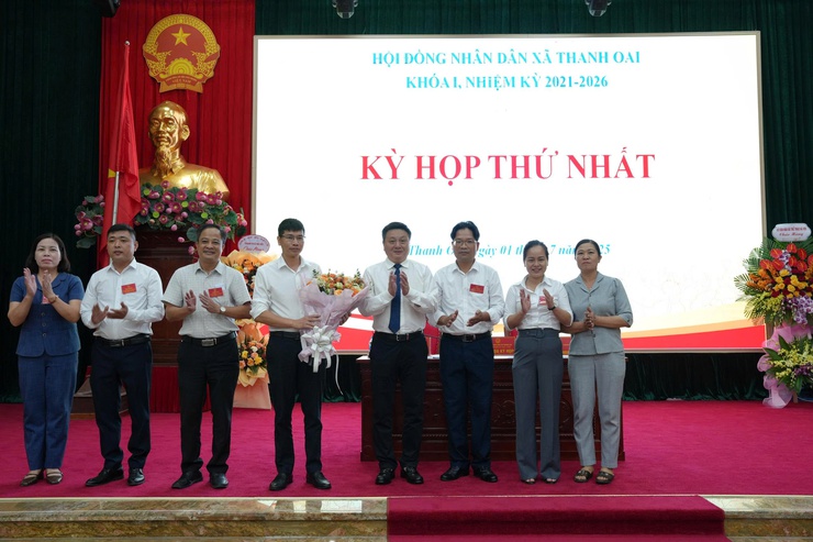 HĐND xã Thanh Oai kiện toàn tổ chức, vận hành bộ máy mới- Ảnh 7.