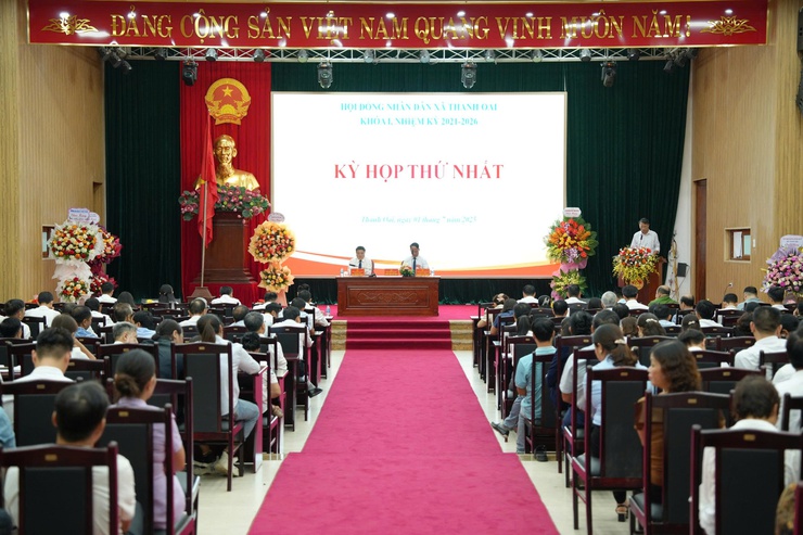 HĐND xã Thanh Oai kiện toàn tổ chức, vận hành bộ máy mới- Ảnh 1.