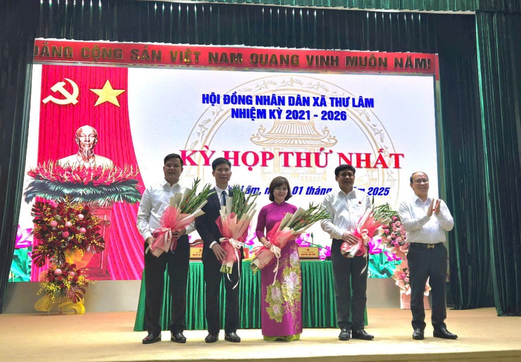 HĐND xã Thư Lâm Khóa I, nhiệm kỳ 2021 - 2026 tổ chức Kỳ họp thứ Nhất- Ảnh 2.