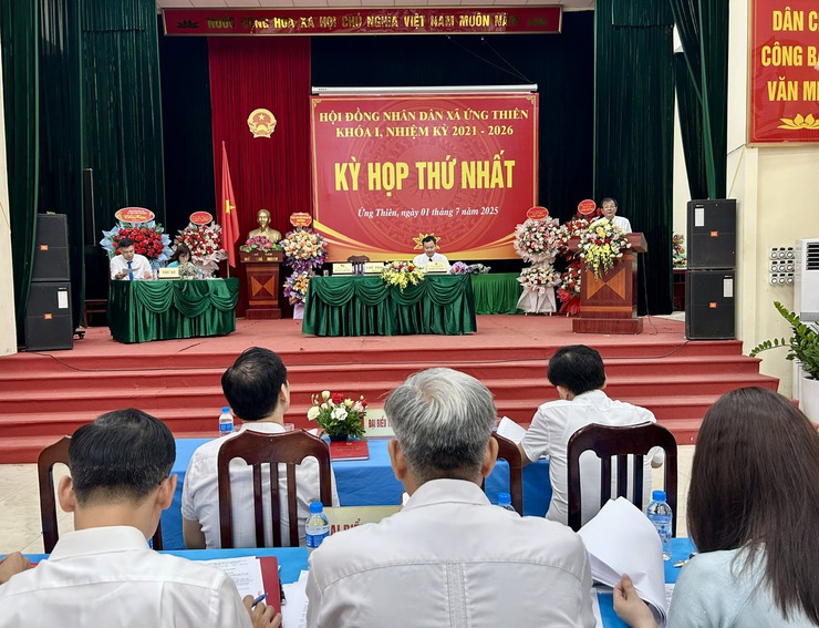 HĐND xã Ứng Thiên khóa I họp kỳ đầu tiên, kiện toàn bộ máy lãnh đạo và thông qua các nghị quyết quan trọng- Ảnh 10.
