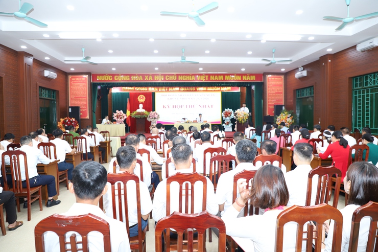Hội đồng Nhân dân xã Yên Xuân tổ chức kỳ họp thứ nhất khoá I, nhiệm kỳ 2021 - 2026- Ảnh 2.