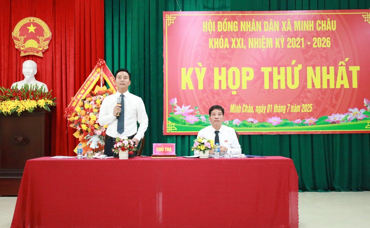 Kỳ họp thứ Nhất- Hội đồng Nhân dân xã Minh Châu thông qua nhiều nội dung quan trọng- Ảnh 1.
