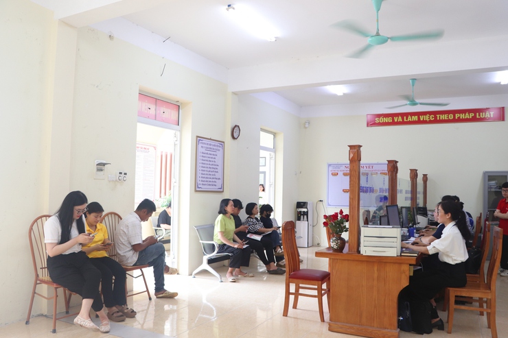 Dấu mốc quan trọng trong tiến trình cải cách hành chính, Vận hành chính thức chính quyền địa phương 2 cấp.- Ảnh 2.