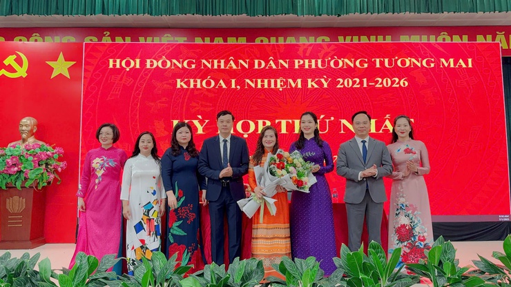 HĐND phường Tương Mai tổ chức Kỳ họp thứ nhất
khoá I, Nhiệm kỳ 2021-2026
- Ảnh 4.