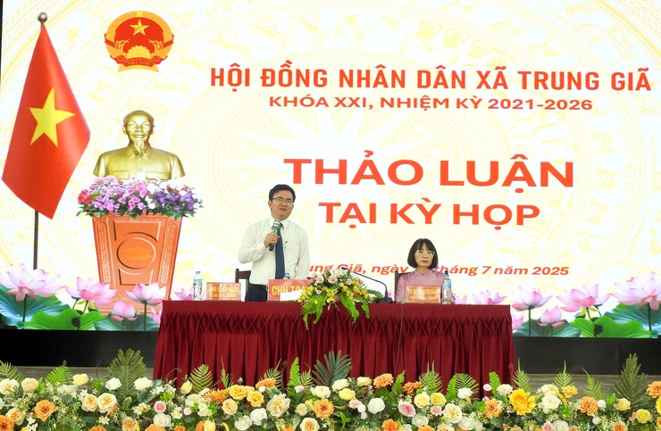 HĐND XÃ TRUNG GIÃ KHOÁ XXI, NHIỆM KỲ 2021-2026 TỔ CHỨC KỲ HỌP THỨ HAI- Ảnh 2.