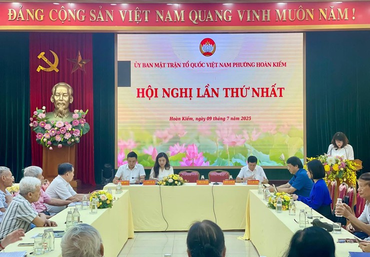 Hội nghị lần thứ nhất Ủy ban MTTQ Việt Nam phường Hoàn Kiếm- Ảnh 5.