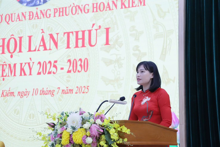 Đại hội Đảng bộ các cơ quan Đảng phường Hoàn Kiếm, Đại hội của “ĐOÀN KẾT – DÂN CHỦ - KỶ CƯƠNG – PHÁT TRIỂN”- Ảnh 15.