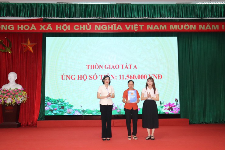 Xã Thuận An phát động ủng hộ quỹ “Đền ơn đáp nghĩa” năm 2025- Ảnh 7.