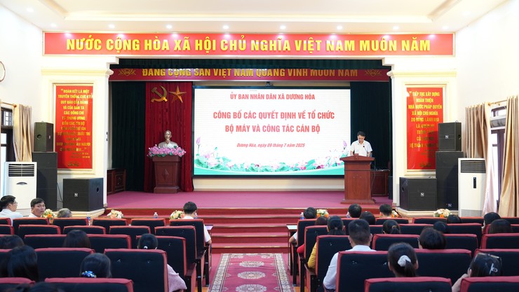 UBND xã tổ chức công bố Quyết định thành lập Trạm Y tế xã Dương Hoà và các chức danh lãnh đạo Trạm- Ảnh 1.