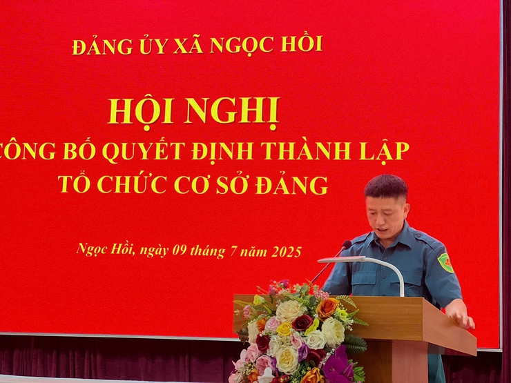 UBND xã Ngọc Hồi: Công bố quyết định thành lập Chi bộ Quân sự xã- Ảnh 3.